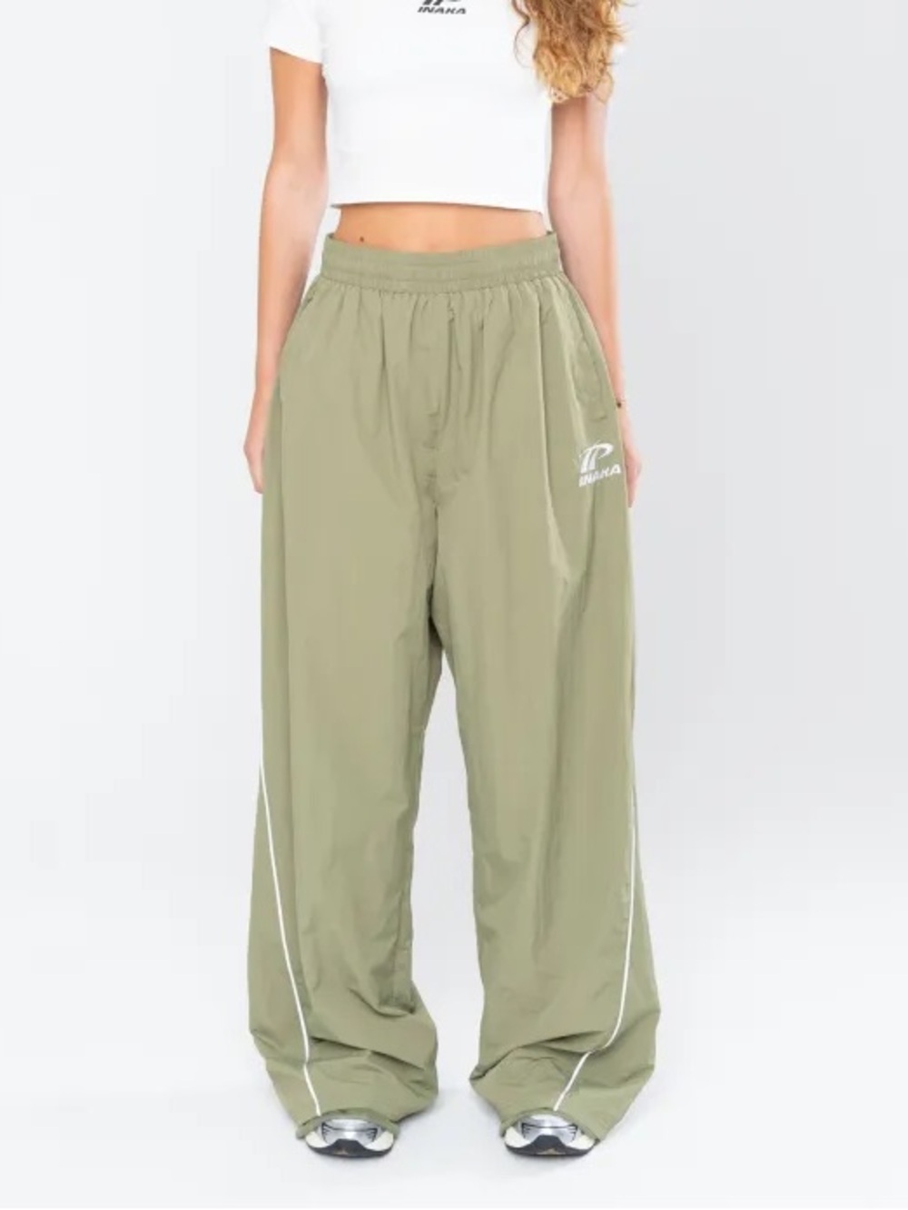 INAKA POWER SPORTSWEAR BAGGY TRACK PANTS - OLIVE
